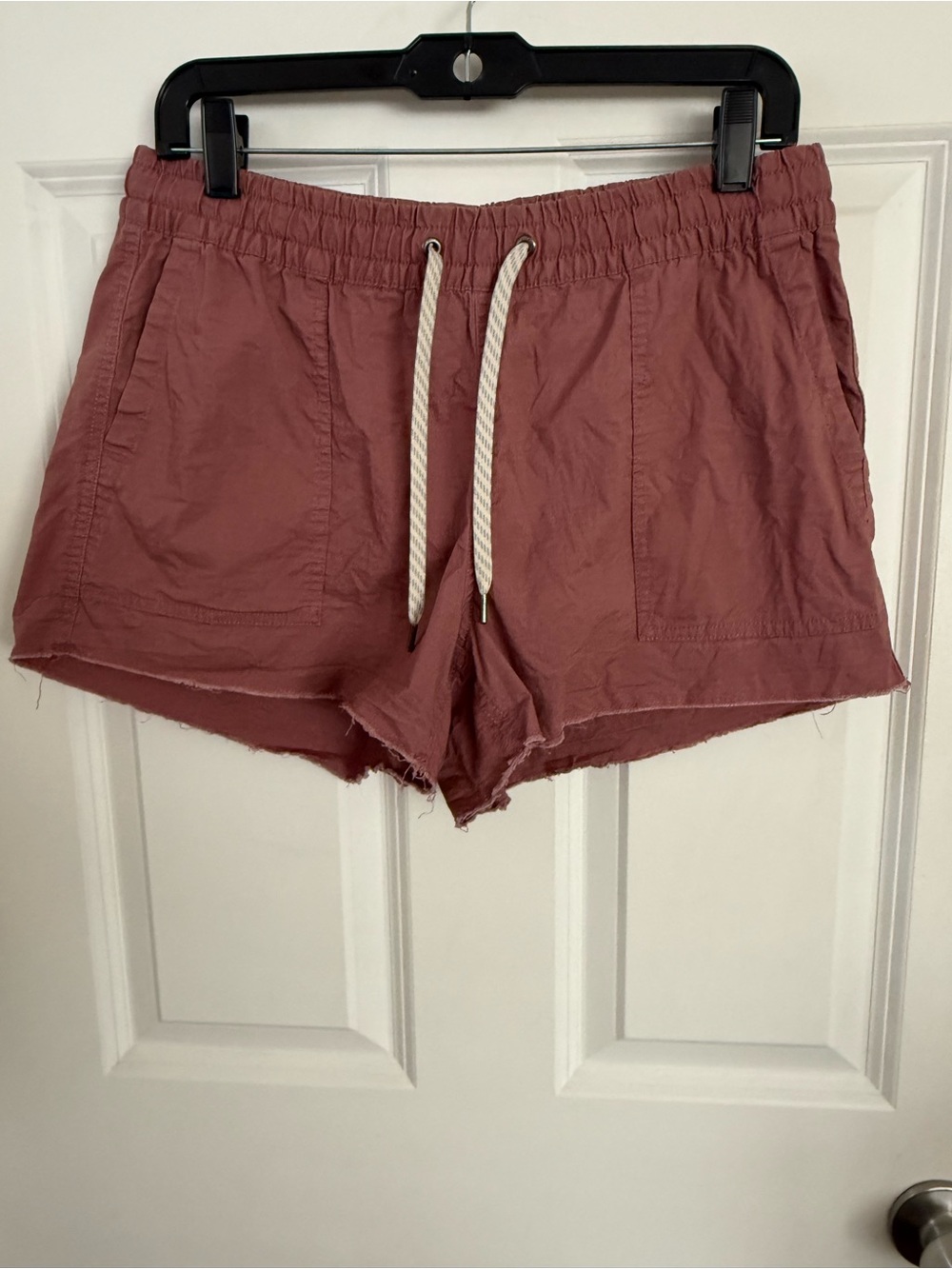 Vuori Women's vintage ripstop Athletic Shorts - Dusty Mauve pink Sz M - Picture 3 of 14